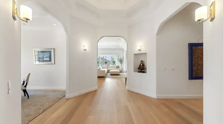 220 Jamaica Street, Tiburon, California, United States, 4 Bedrooms Bedrooms, ,3 BathroomsBathrooms,Residential,For Sale,1919083